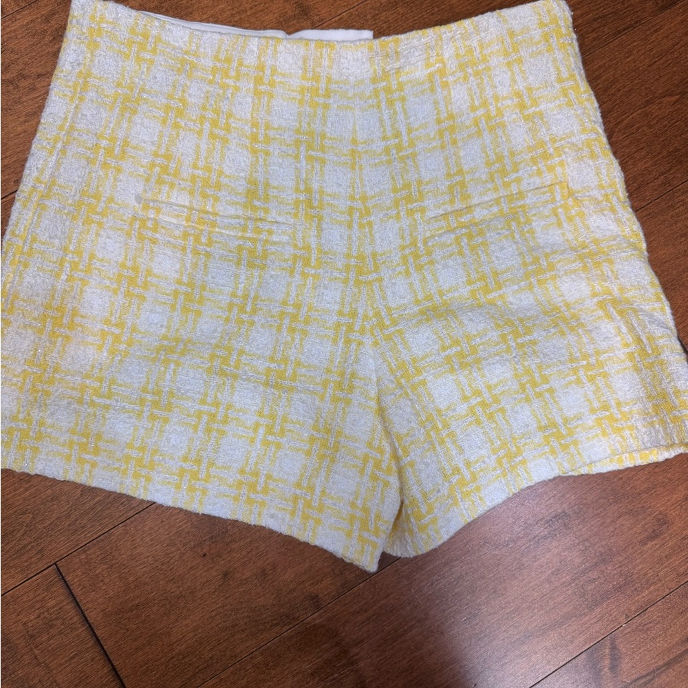 Veronica Beard High Waist Yellow and White Plaid Shorts